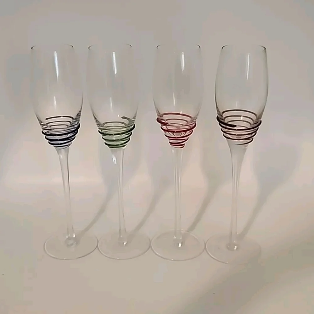 SET OF 4 PIER 1 WINE GLASSES WITH SWIRL OVERLAY MULTI COLORED MOUTH BLOWN